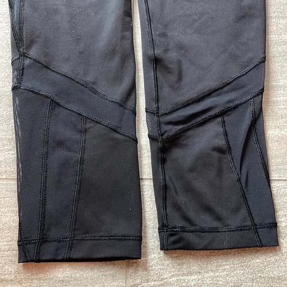 Ivivva Mesh Crop Leggings Size 10 - Picture 4 of 6